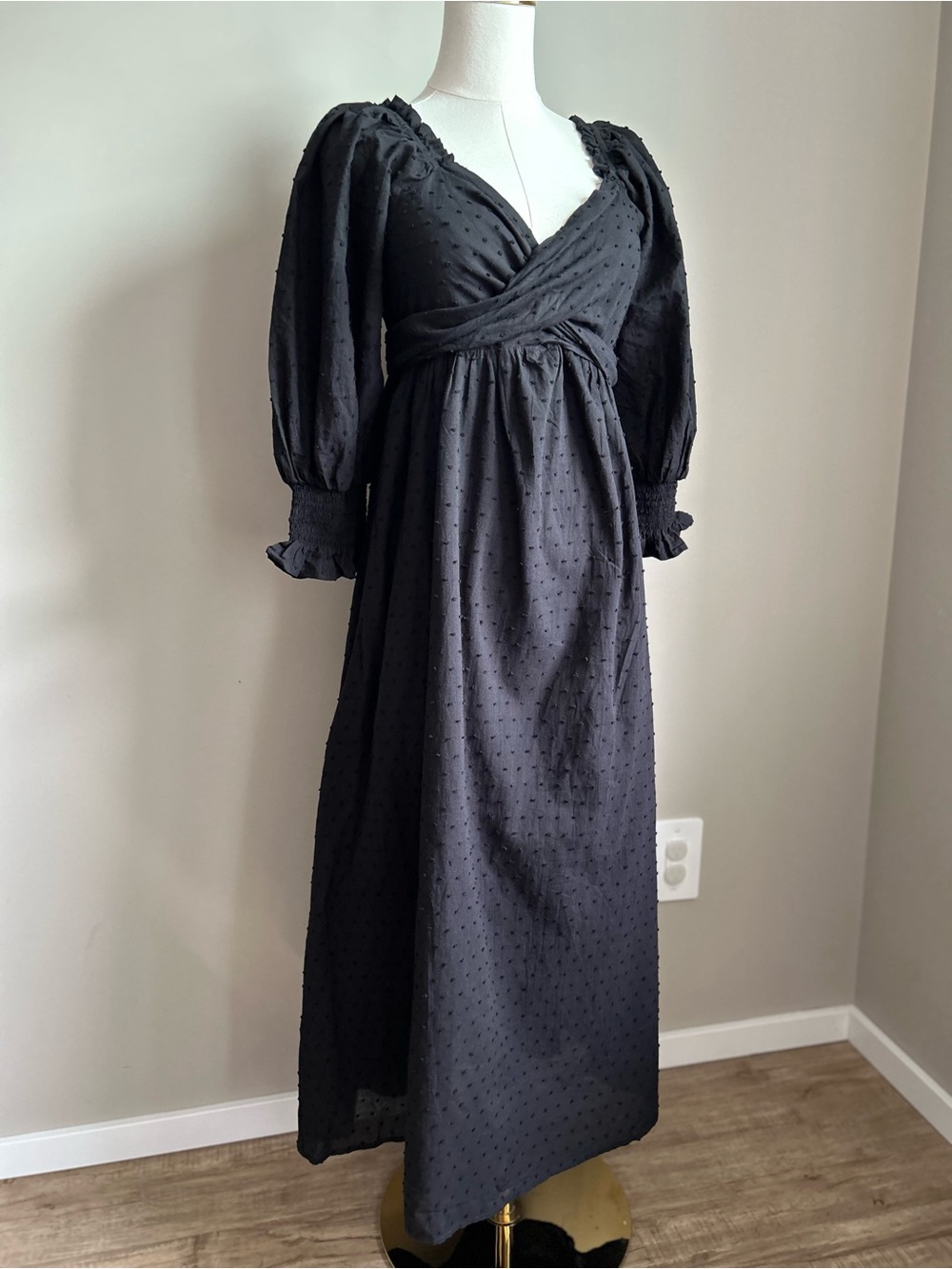 Black Puff Sleeve Maxi Dress neutral classy classic Whimsygoth dark academia